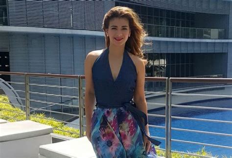 isabel granada died|Military honors PAF airwoman Isabel Granada.